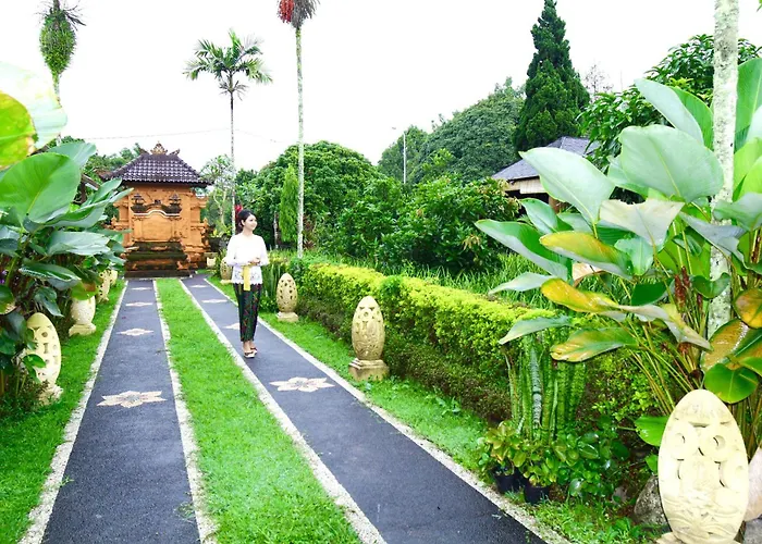 ホリデーパーク Puri Karang Besakih